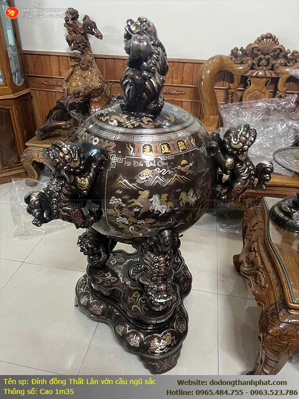 Đỉnh Thất Lân Vờn Cầu khảm tam khí