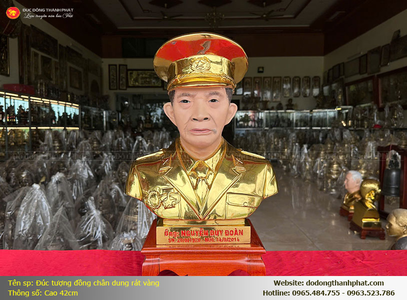 Đúc tượng chân dung bằng đồng tại Sài Gòn