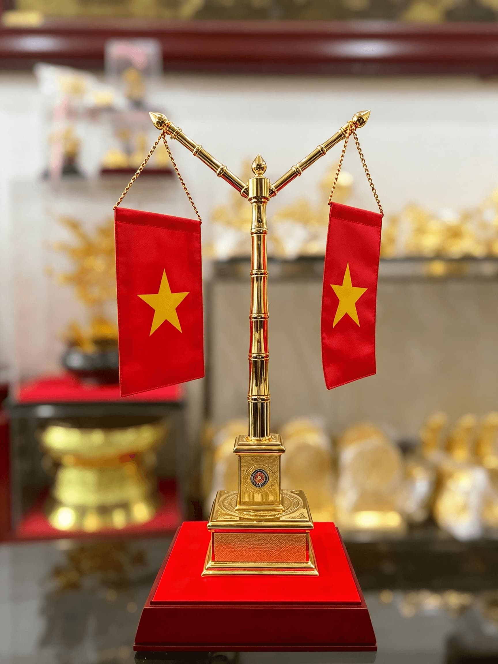 Bài trí cột cờ bằng đồng theo phong thủy